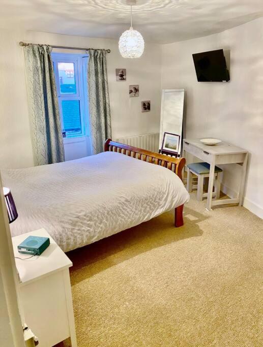 Holiday home Harbour Stroll Seahouses. Close To The Harbour.