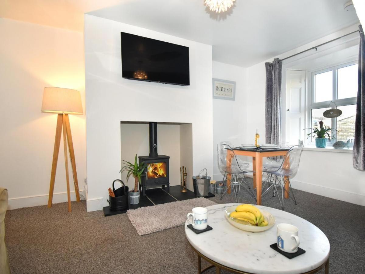 Harbour Stroll Seahouses. Close To The Harbour. Holiday home